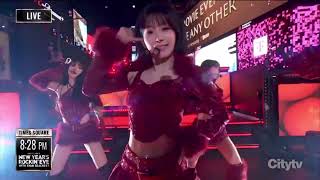 Le Sserafim New Year Times Square シ