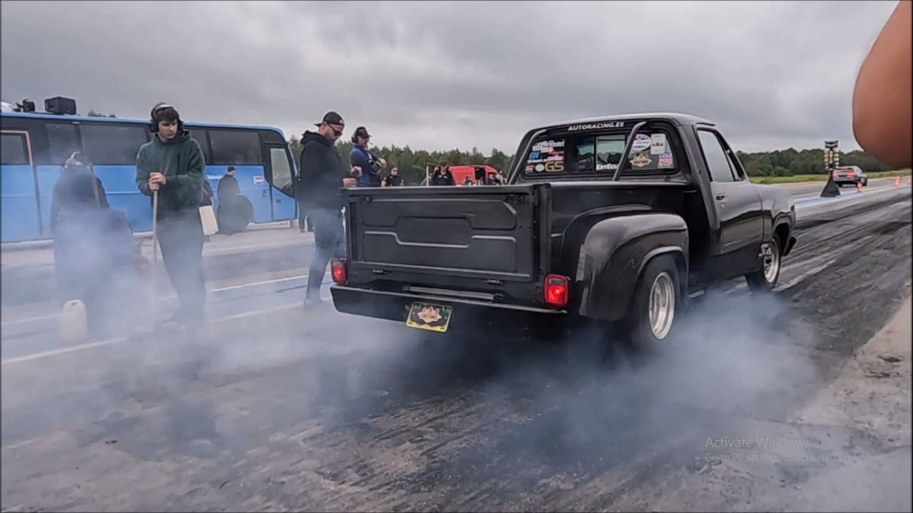 Luxury Motors No Oil Racing Finals 2025 Drag Race