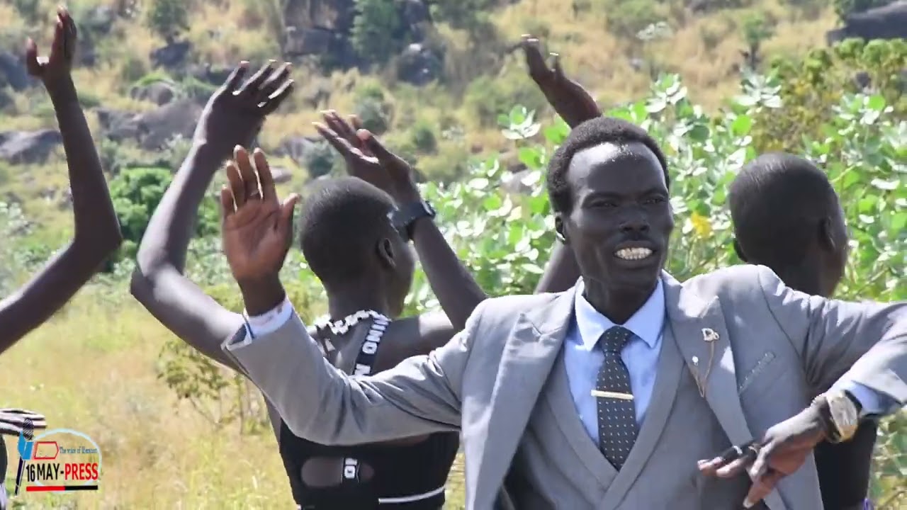 Akundiik Majaklek by Adhar Tiger