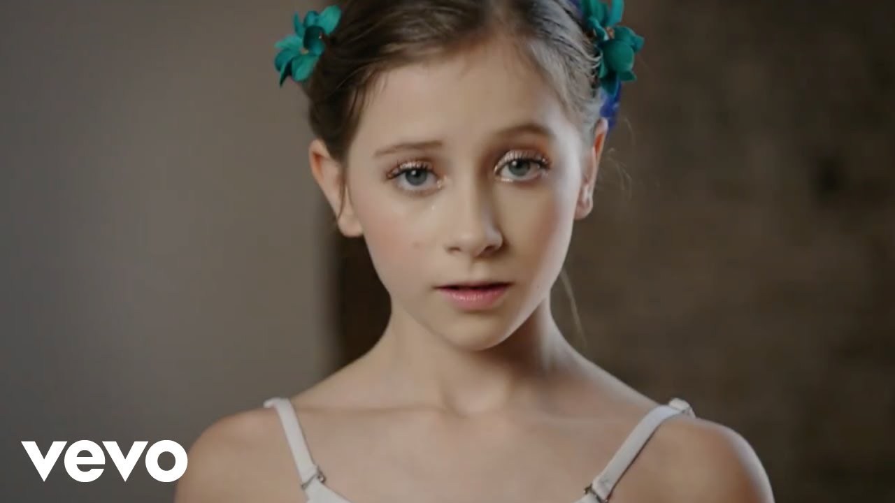 Rachael Sage - Alive adlı videoyu YouTube'da izle Rachael Sage - Alive adlı videoyu YouTube'da izle
