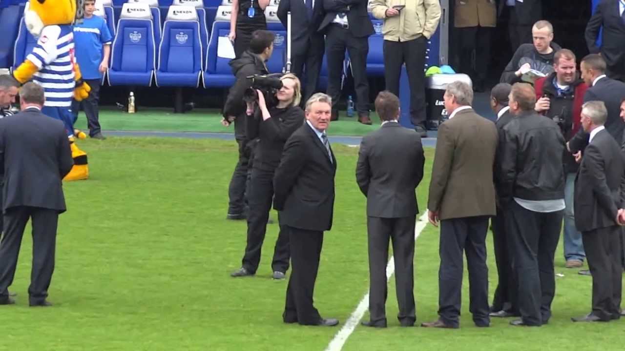 QPR 1982/3 players in 2013 reunion