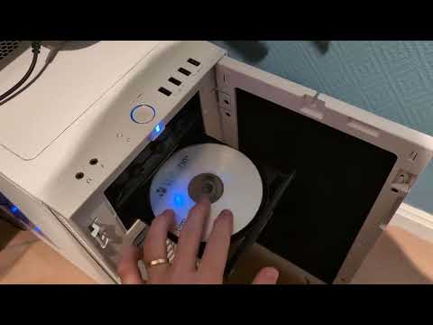 GNOME OS booting on from a DVD under 10 minutes