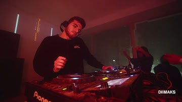 diimaks @ Residency Opening