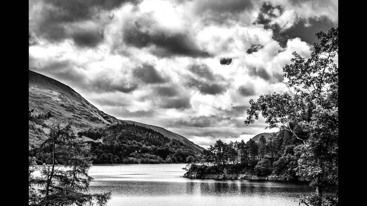 Roger Chase & Michiko Otaki play Vaughan Williams' Romance for Viola & Piano