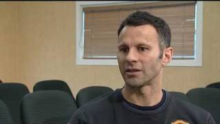 Ryan Giggs interviewed by Dan the fan