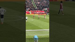 Casemiro leaves the Old Trafford pitch for the last time as a United Player #MUFC #Casemiro