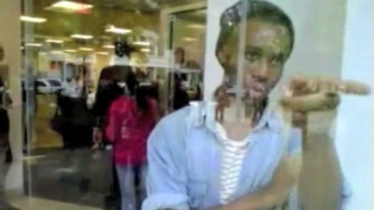 Citibank Arrests Customers For Withdrawing Money - YouTube