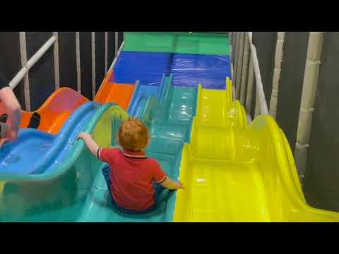 Mama Mimi  Malibu Jacks  GIANT SLIDE  Field Trip! Movement Break for ADHD, Apraxia, Autism & More