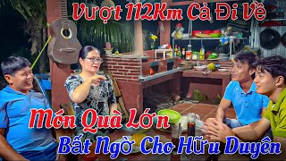 Download Lagu Vượt 112Km Đi Về Bất Ngờ Hữu Duyên Nhận Được Món Quà Lớn | Tập 1176 MP3