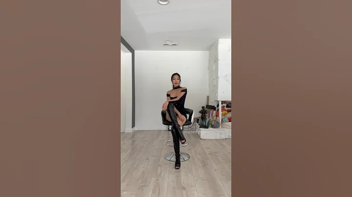 Double leg kick transition