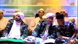 Indramayu bersholawat bersama habib syech assegaf.