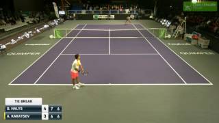 Aslan Karatsev hits the worst second serve ever!