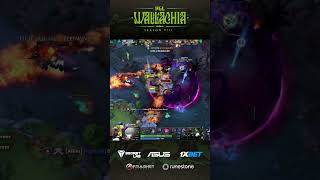 skiter SURVIVES gank and turns it into TRIPLE vs Aurora #pgl #wallachia #dota #dota2 #дота