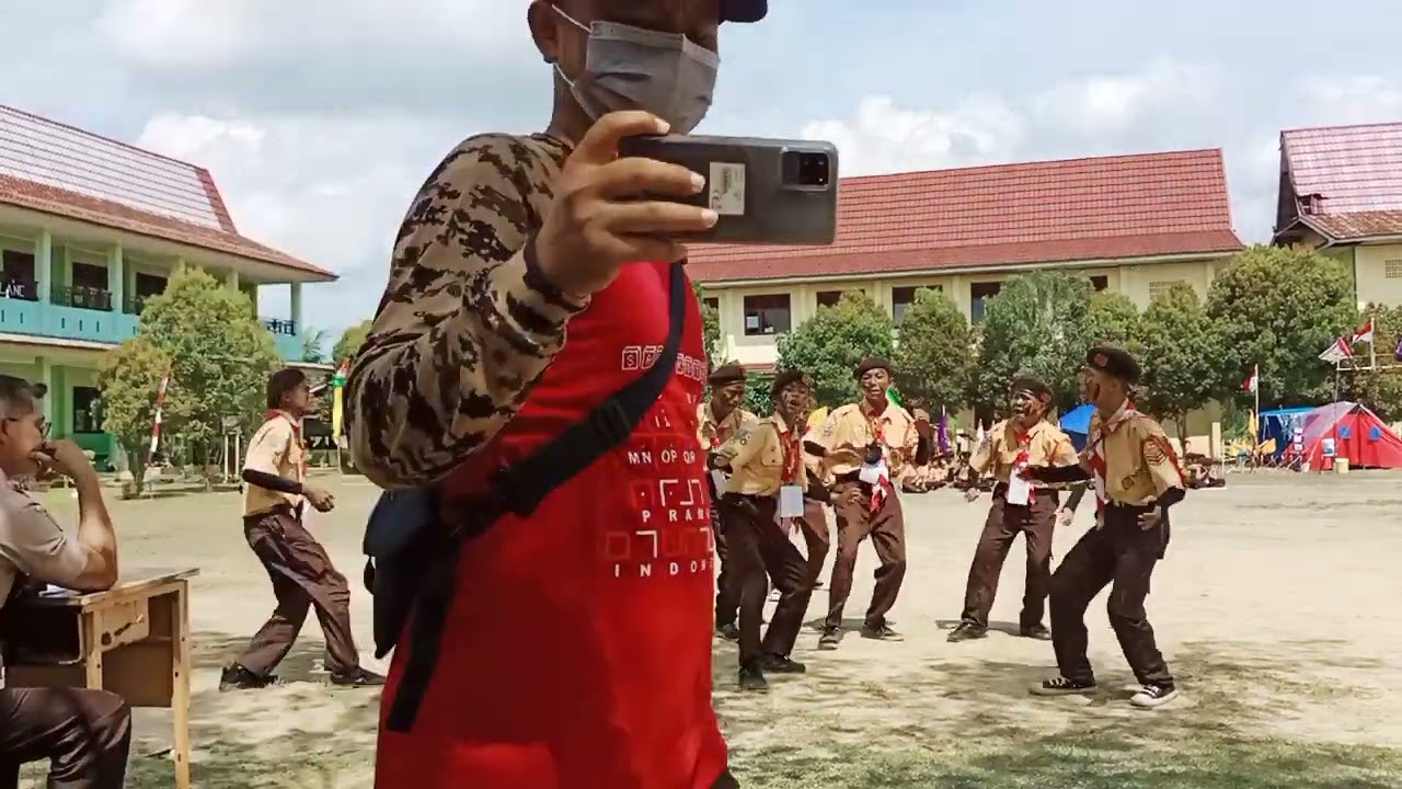JUARA 1 LOMBA YEL YEL PRAMUKA REGU SRIGALA SMPN 10 TUALANG