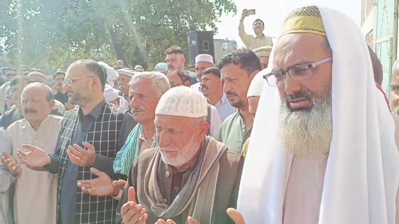 دوبیرن کلاں کے زاہد مظہر انتقال کر گئے | نمازِ جنازہ میں عوام کی بڑی تعداد کی شرکت | افسوسناک خبر