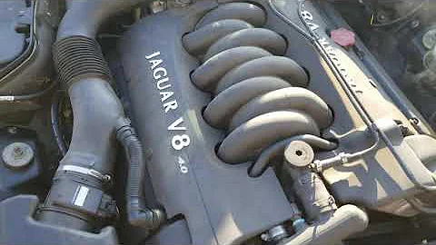 1998 Jaguar XJ8 Engine