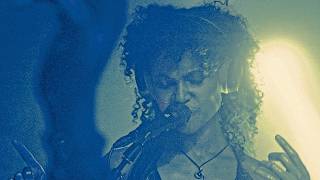 UCHE YARA - hello hello (live at Sonnenraum, Berlin)