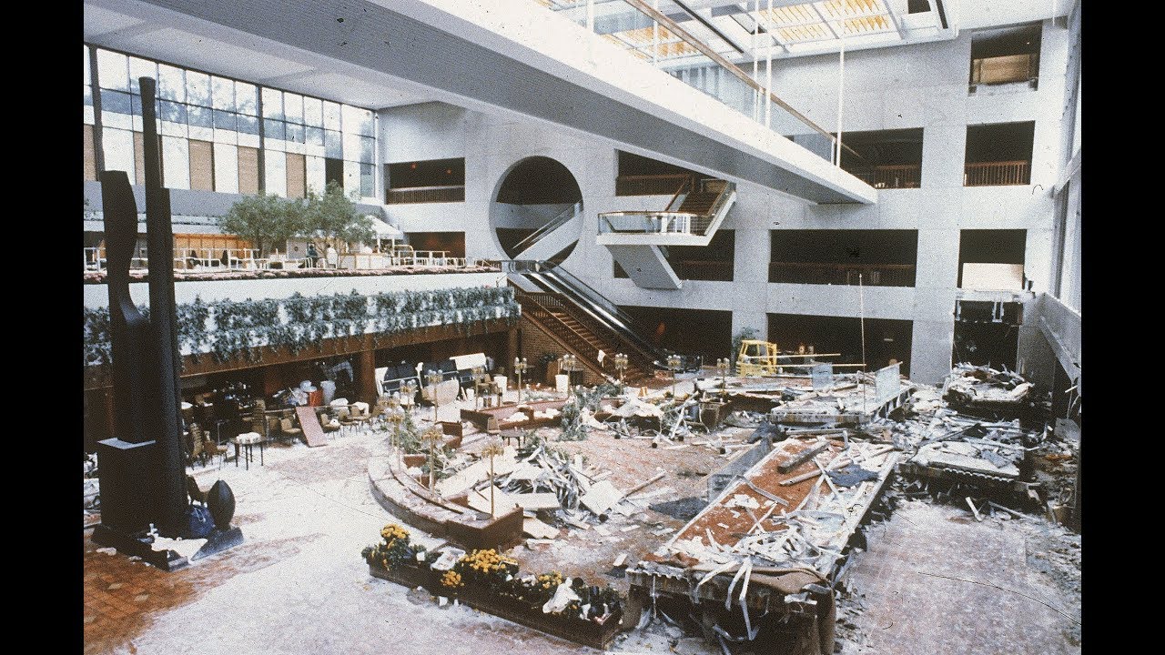 Hyatt regency walkway collapse photos picture