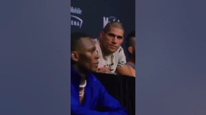 Alex Pereira Gives Izzy a Death Stare ☠️