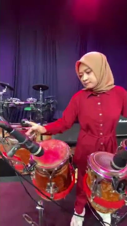 Hallo semua udah lama ga bikin konten di youtube nih, enaknya bikin konten apa ya?