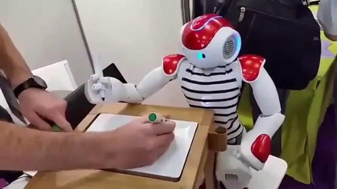 Включи роботы пальчики. Робот дерзкий. Ютуб робот пальчик.