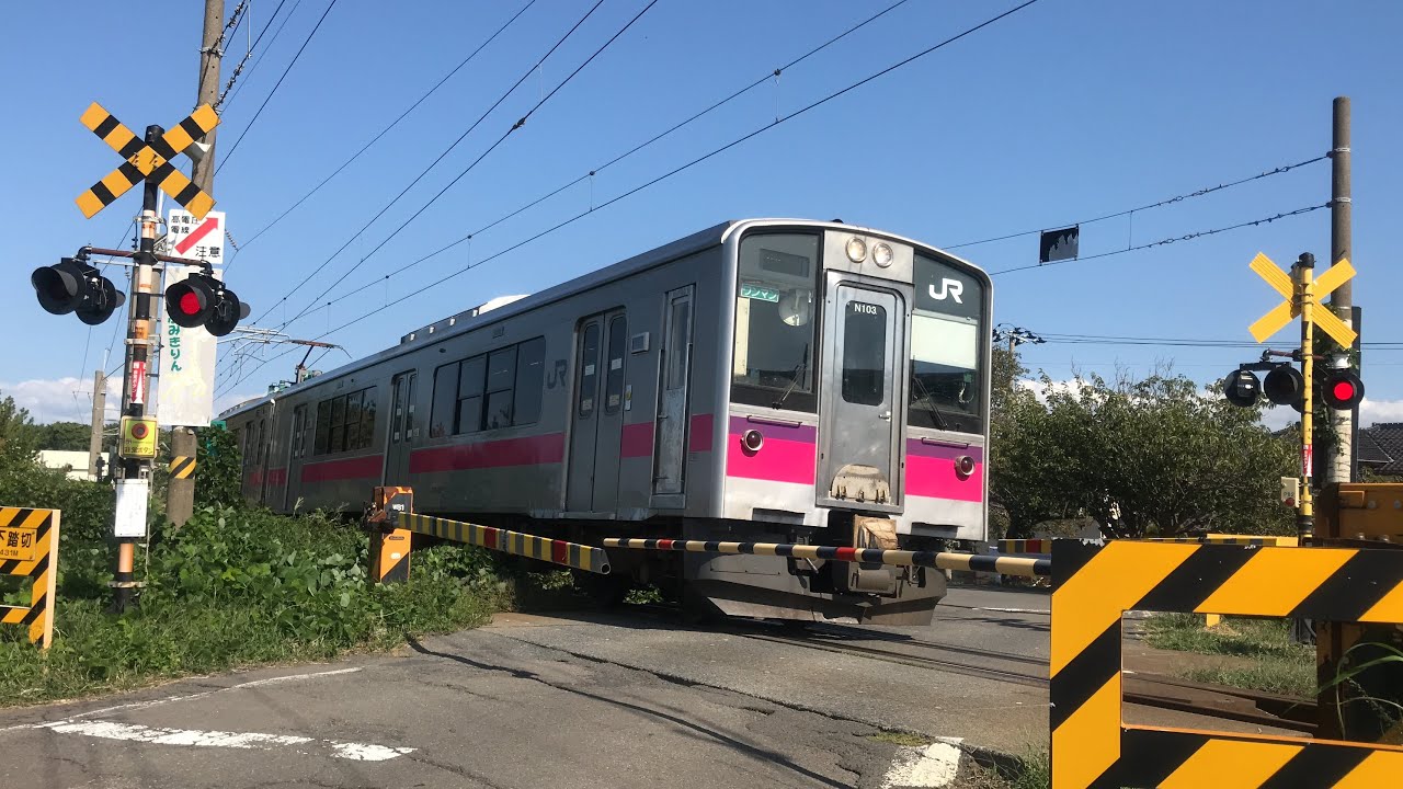 踏切シリーズ２０　羽越本線　新道下踏切　普通酒田行き通過