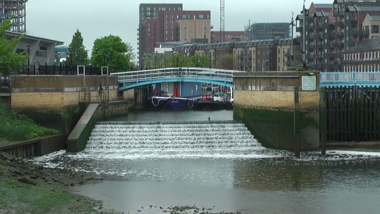 Barking Barrage/cascade, Mill Point, Hand Trough Creek/River Roding, London.