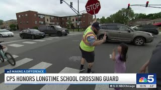 Longtime Chicago Public Schools crossing guard honored