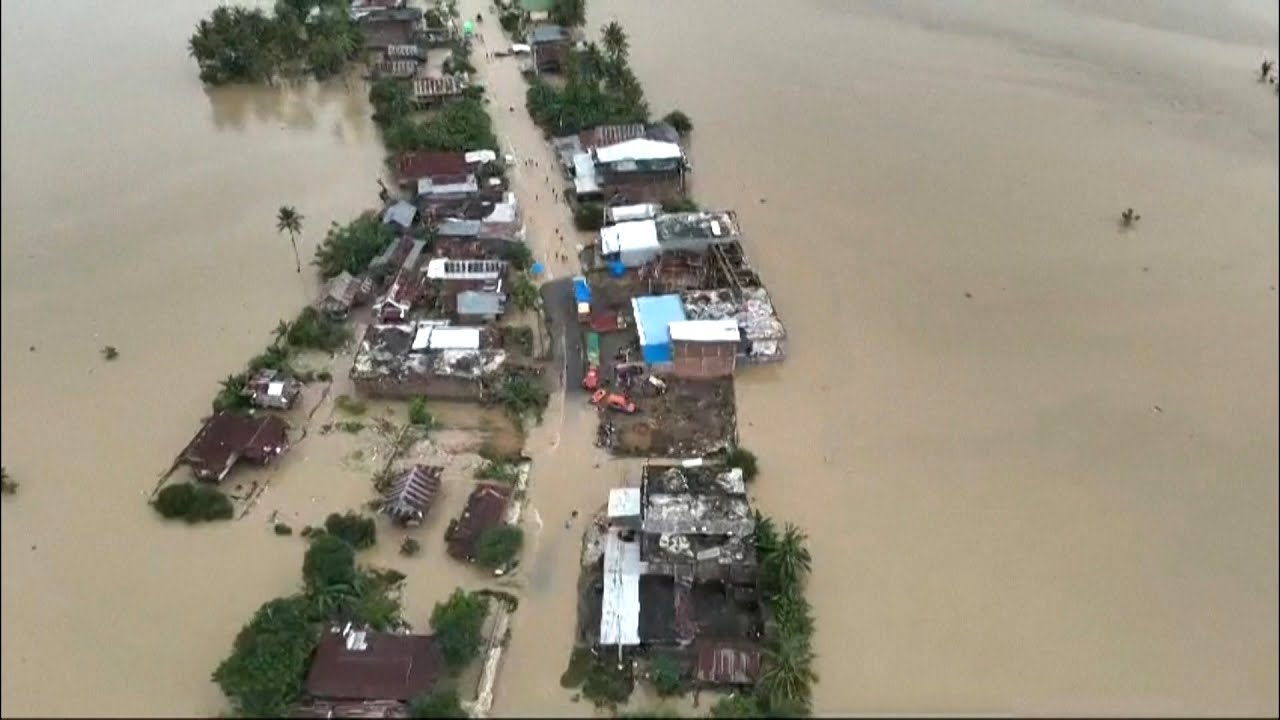 At least 7 dead after flash flood in Indonesia's Sulawesi - YouTube