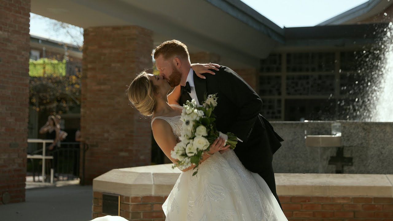 Brittany + Calloway | A Classy Wedding at Booktower Detroit