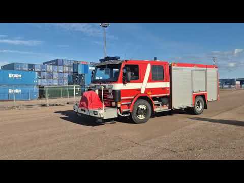 Scania P113 firetruck, feuerwehr, bomberos with Esteri D-240 pump.