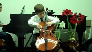 8 yr old Cellist plays Saint-Saens  Allegro Appassionato