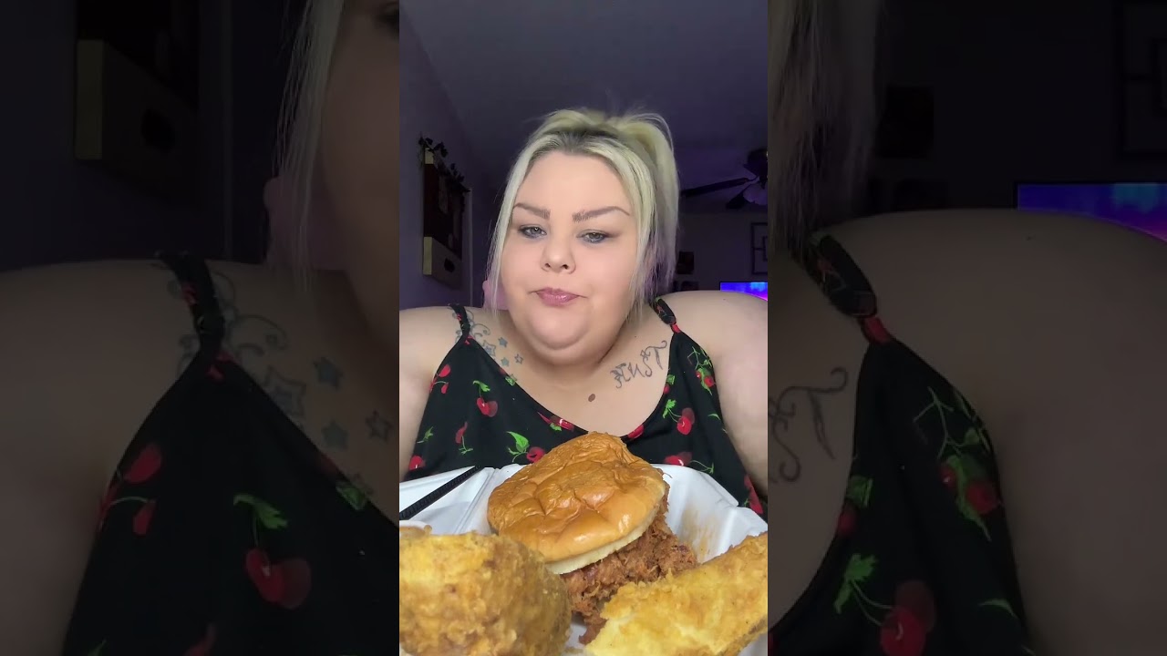 What’s up Everybody❤️ #foryoupage #fyp #Mukbang #EatWithCilla