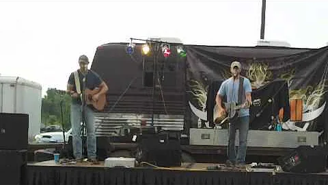 John Capps & Easton Bryant - Black and Blue