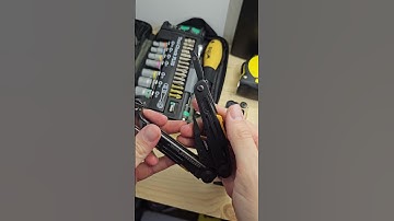 Awl trick with the Leatherman Signal #edc #multitools #leatherman #signal