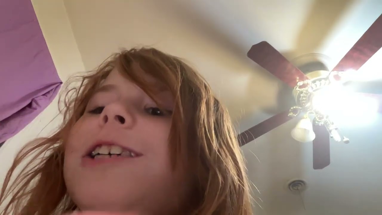 Eating mystery meat pies!🥩🍖🥟