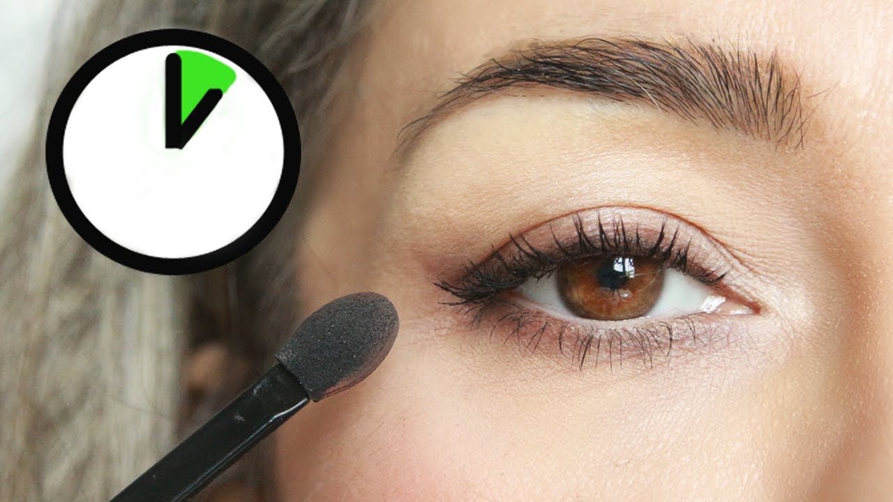 Semplice e veloce: applicazione ombretti in pochi minuti con applicatori. Trucco occhi principianti