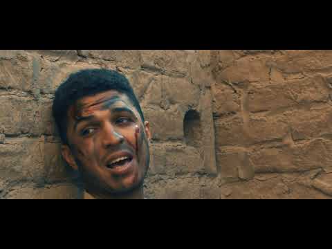 تعيشي يا ضحكة مصر