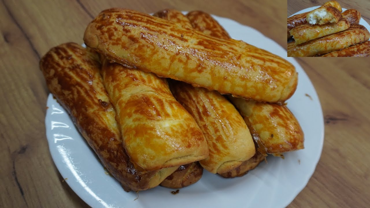 Бабините , Пухкави и Вкусни Рогчета със сирене и мас.