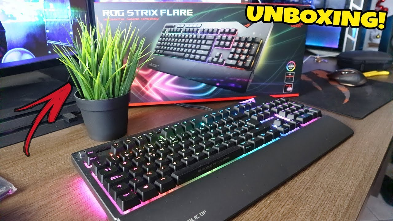 QUESTA TASTIERA E' OTTIMA PER IL GAMING | ASUS ROG STRIX FLARE