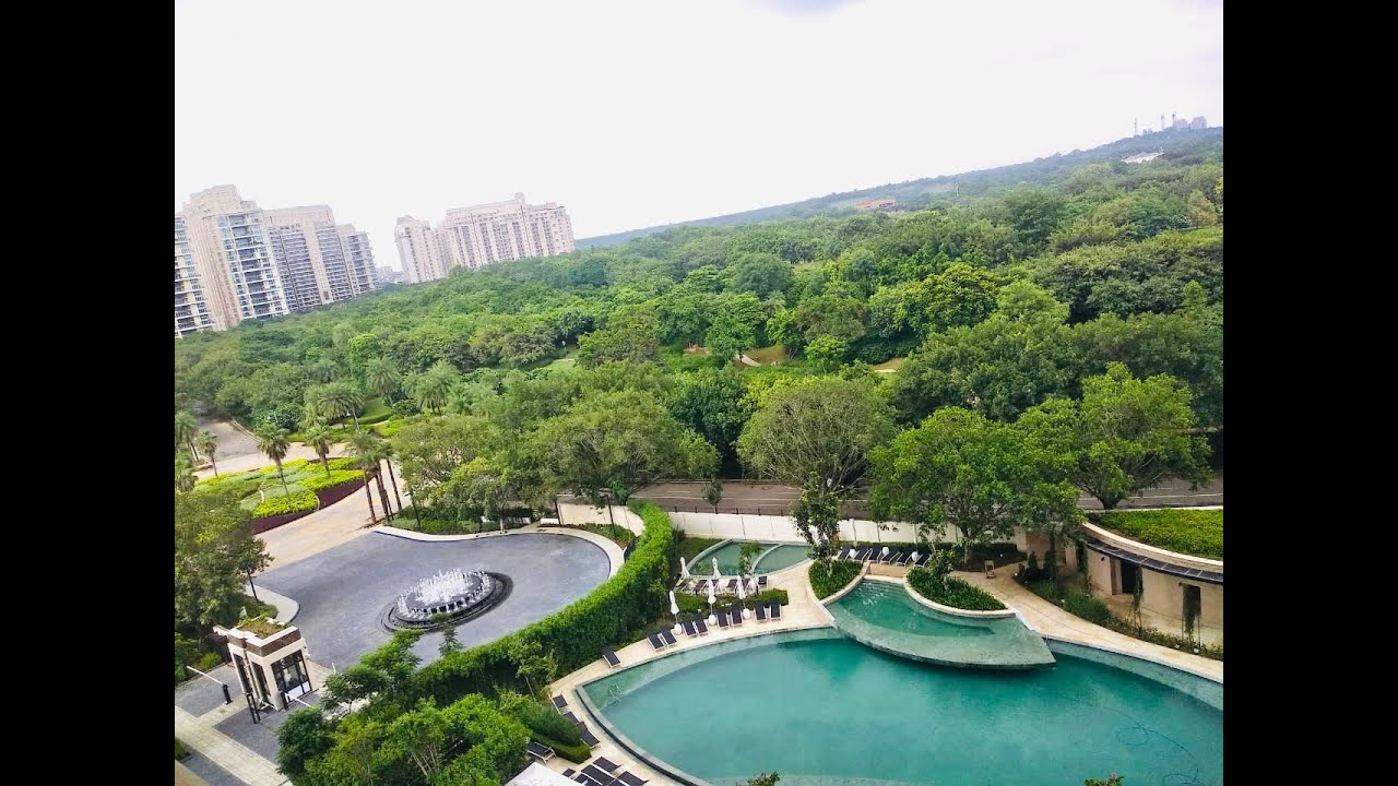 Pioneer Park sector 61,2bhk flat for sale Golf course Extension roadSemi Furnished24*7 Security