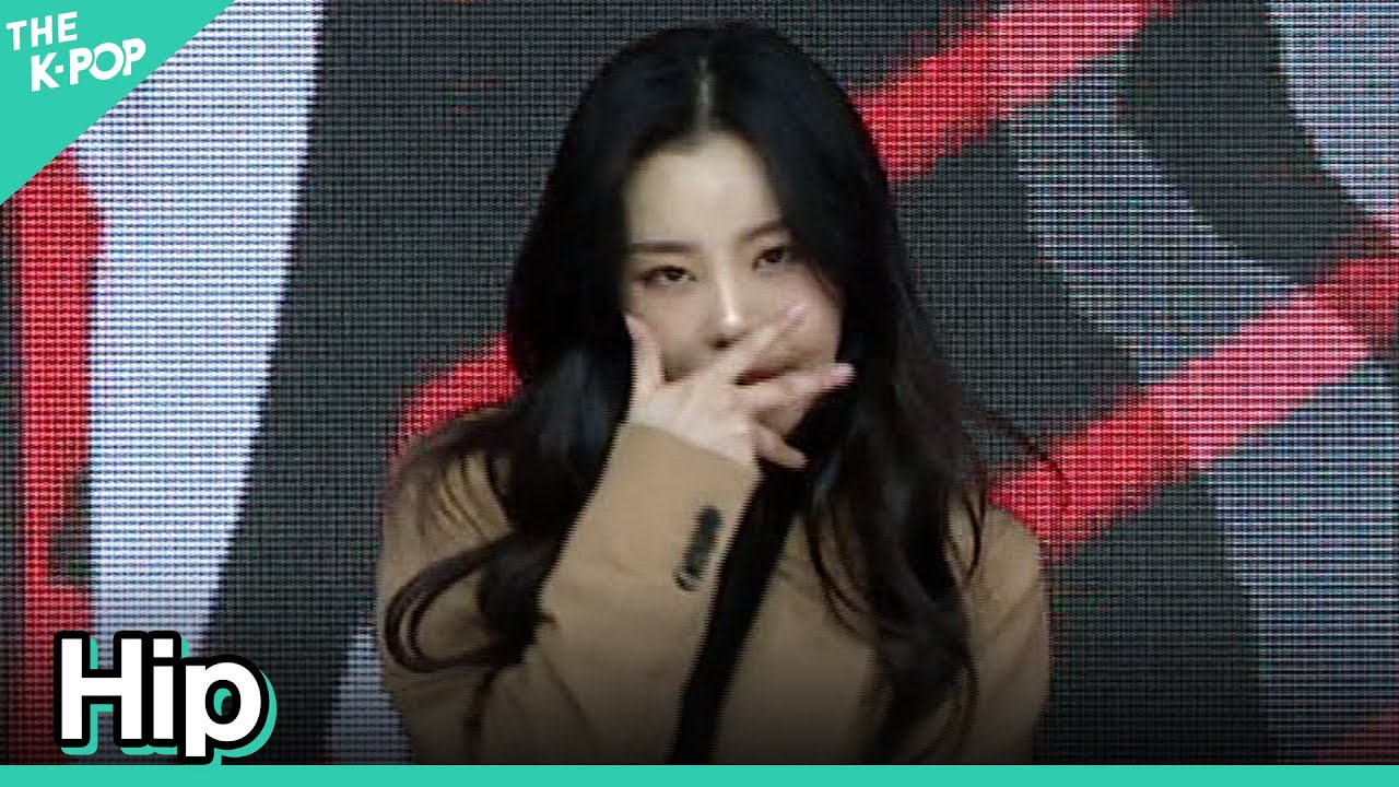 [세로 직캠] 마마무(MAMAMOO) - HIP 휘인 FOCUS | KOREA-UAE K-POP FESTIVAL