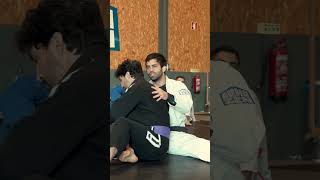conceito controle de costas para berimbolo - Jiu-jitsu