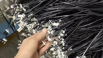 Full automatic 2.5A plug insert crimping machine