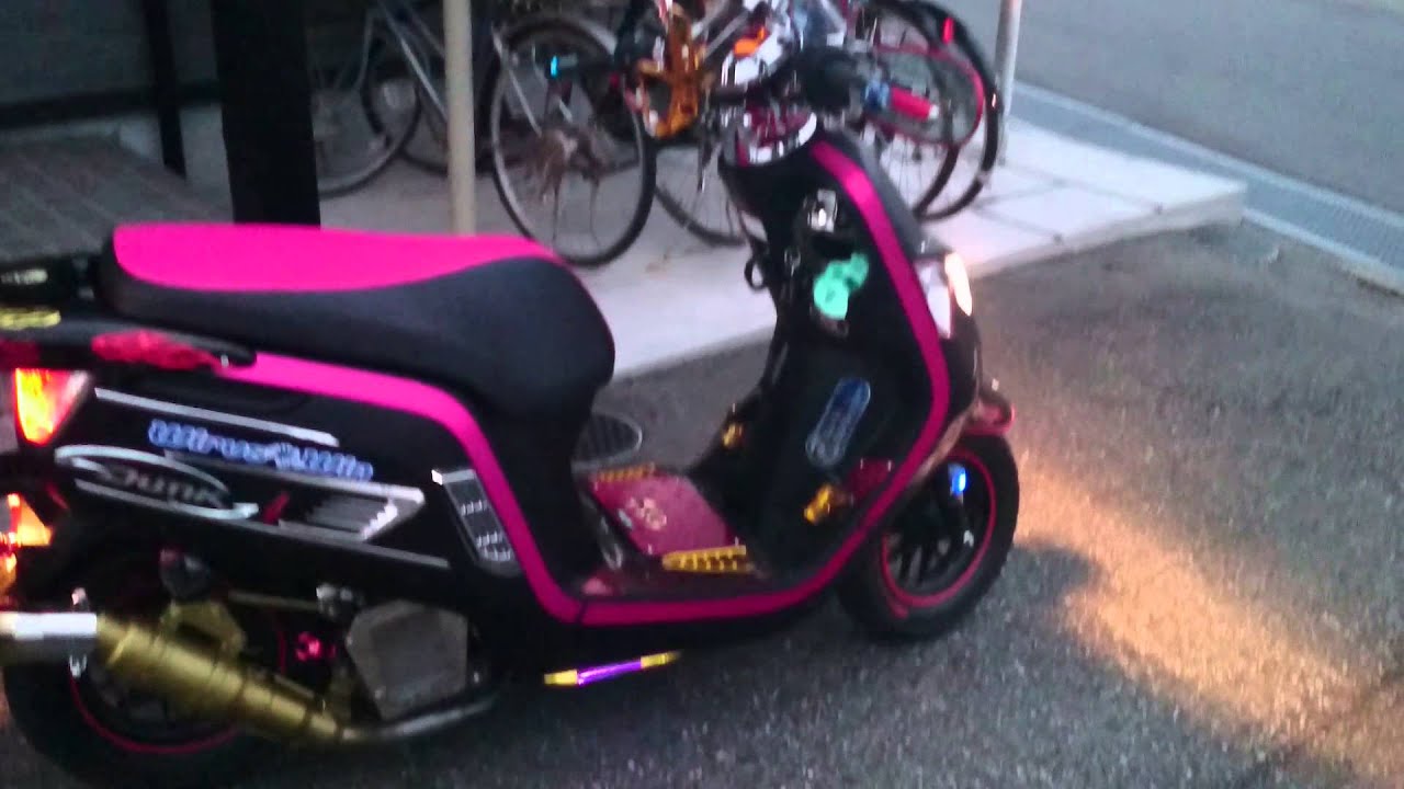 ホンダダンクにWirus Winハイパフォーマンスマフラーで武装し、HONDA