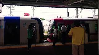 【河和線にミュースカイ】名鉄 知多半田駅 特急 河和行き 発車シーン 2000系+9500系の珍しい光景 ミュージックホーンも聞こえます