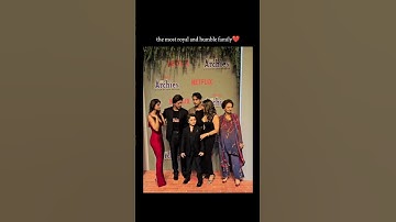 Shah Rukh Khan, Gauri Khan, Suhana Khan, Aryan Khan, Abram Khan at The Archies Movie Premiere