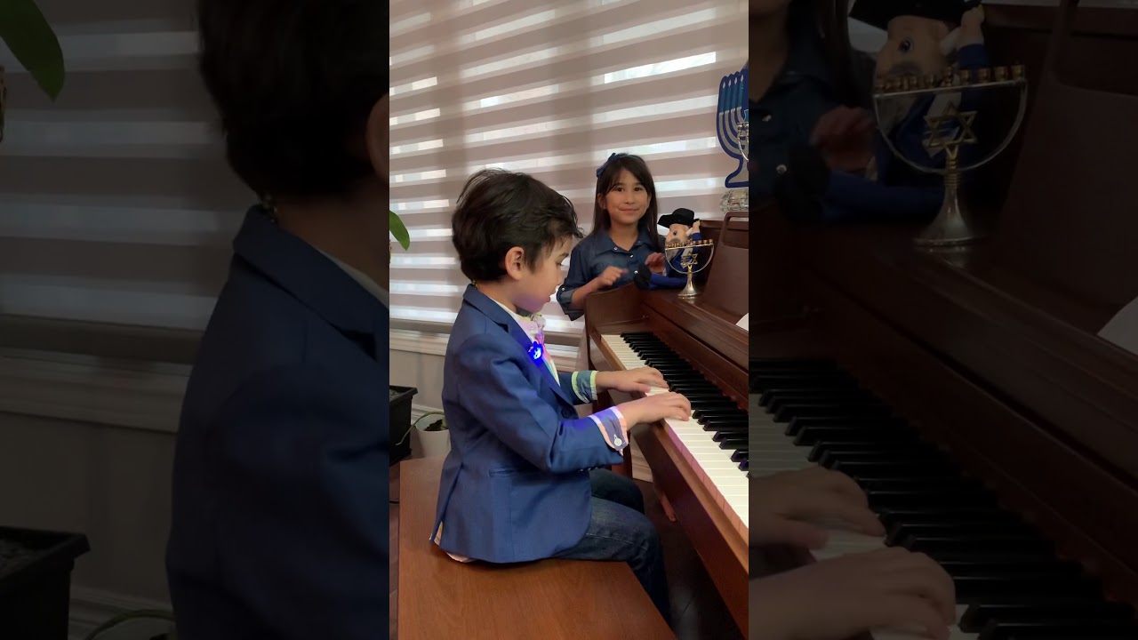 dreidel Jacob Alexander 4 years old