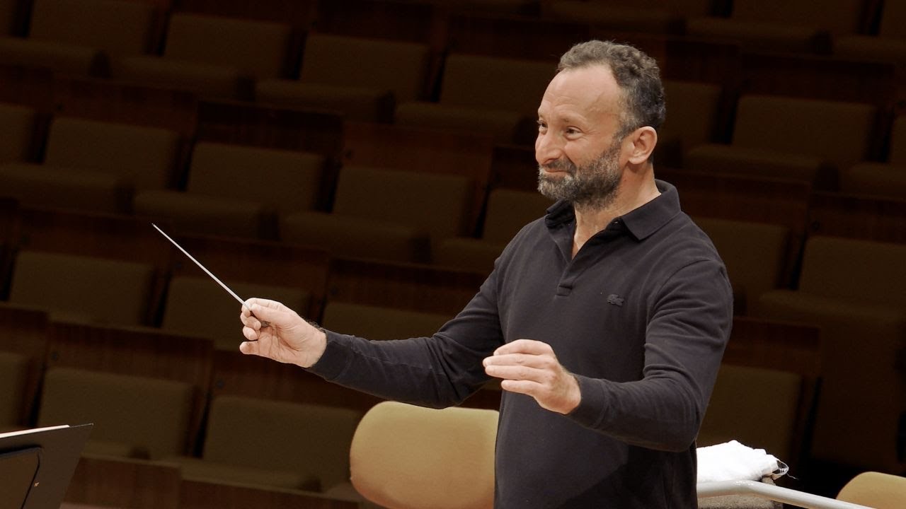 Upbeat: Johannes Brahms's Symphony No. 1 with Kirill Petrenko