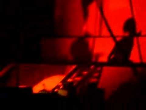 The White Stripes @ MSG Catch Hell Blues
